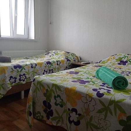 Bizim Ev Hostel Naftalan Eksteriør billede
