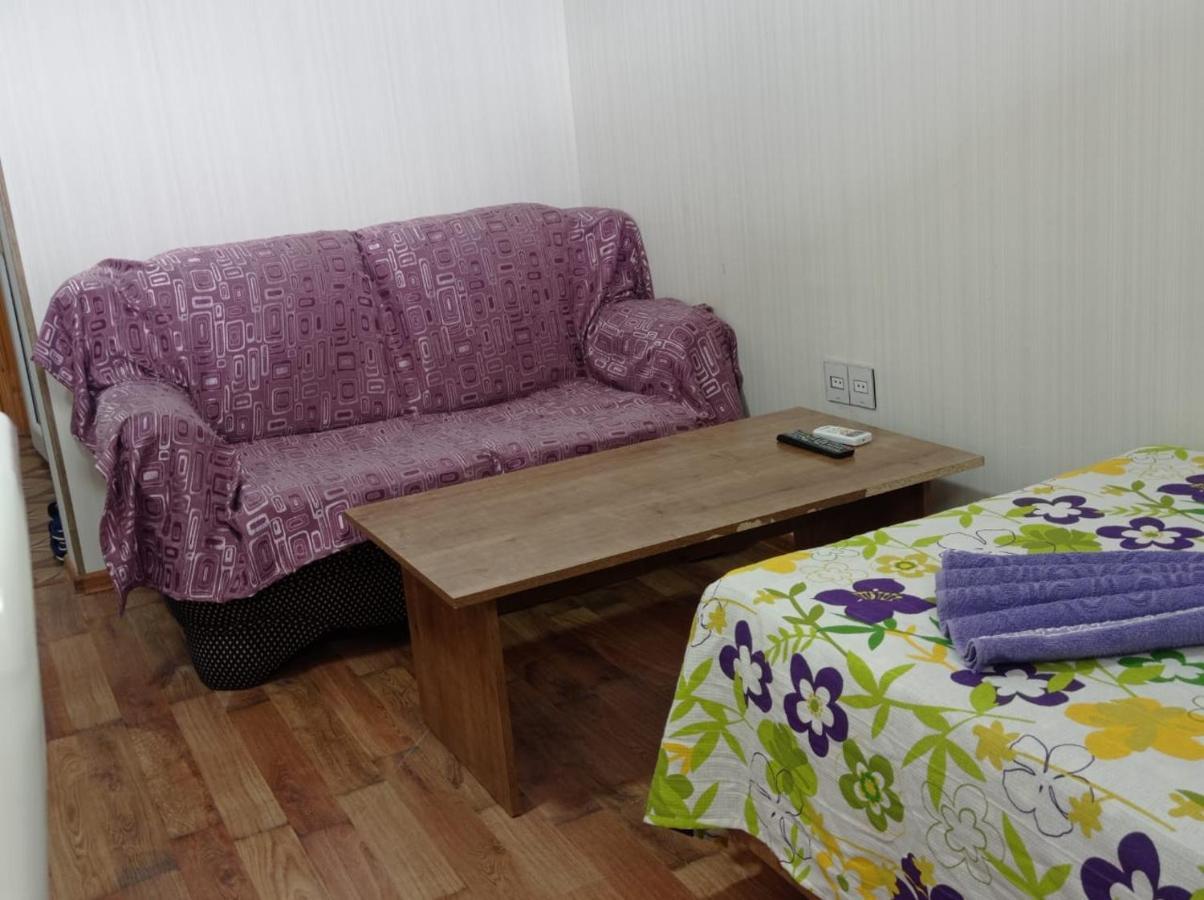 Bizim Ev Hostel Naftalan Eksteriør billede