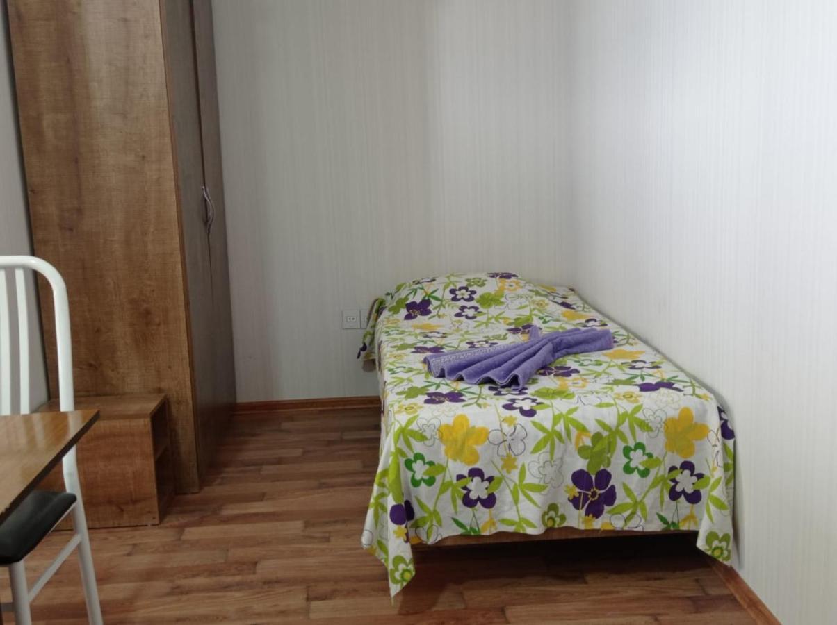 Bizim Ev Hostel Naftalan Eksteriør billede